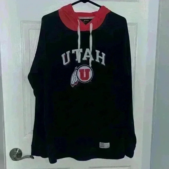 University of Utah hoodie - Picture 1 of 4
